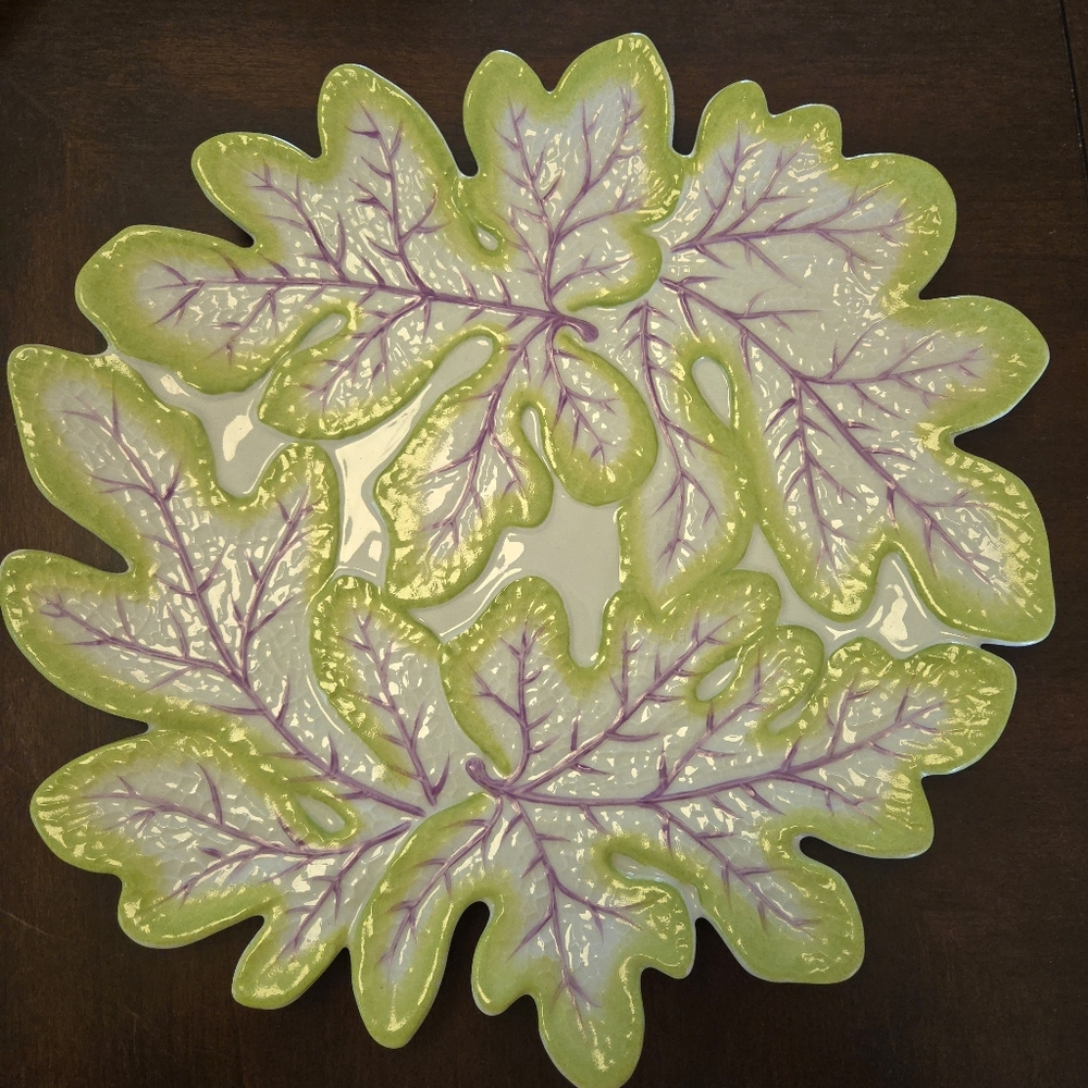Vtg. Ceramic Majolica Cabbage Plate Global Views Williamsburg Collection, 11"
